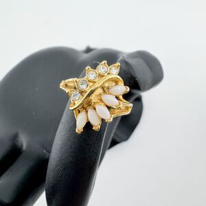 Vintage Gold Tone Rhinestone Opal Leaf Ring Retro Floral Cocktail Statement